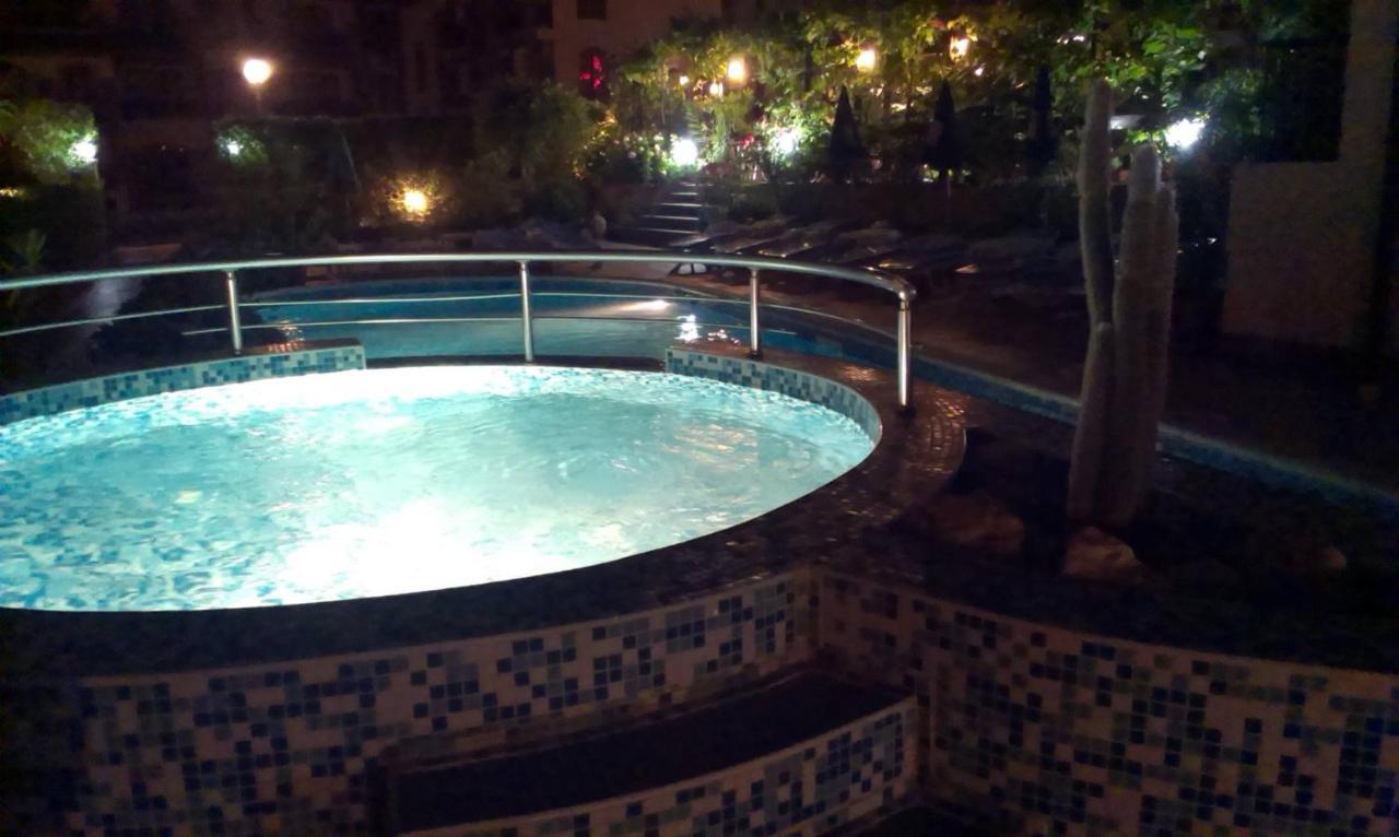 Family Hotel Rainbow Sweti Wlas Exterior foto