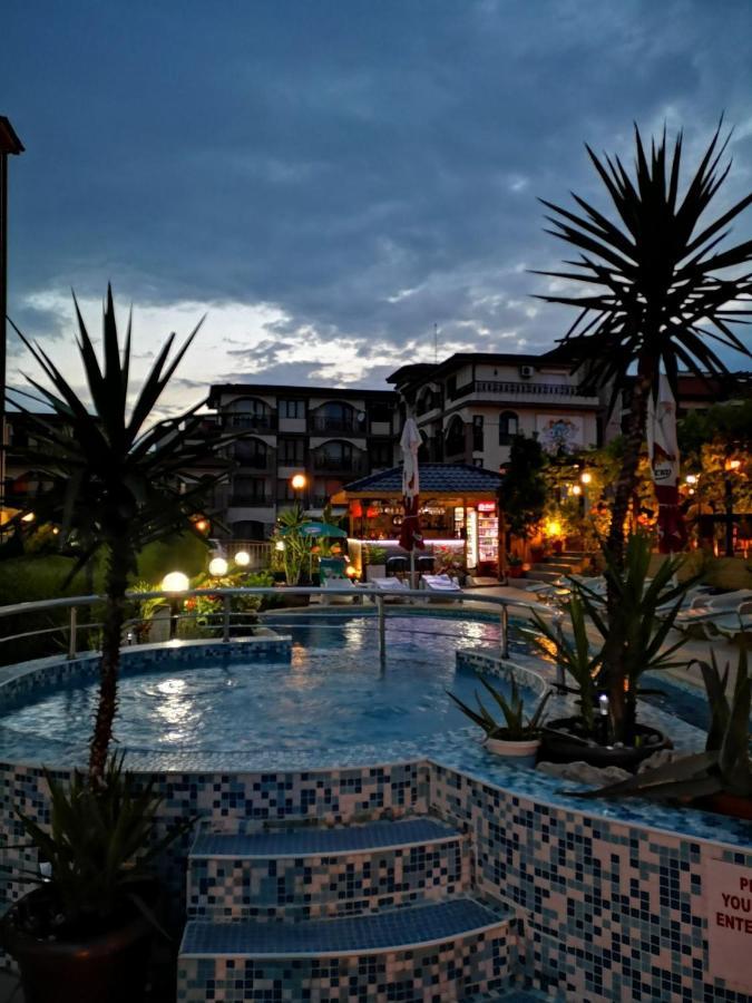 Family Hotel Rainbow Sweti Wlas Exterior foto